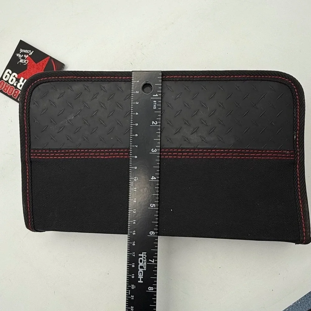 Vtg Marlboro Gear 99 unopened poker chips Zippered Organizer  Case‎ no cards